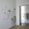 Frost Blossom akryl garderobekrok – miljøbilde 2- kontor & interiør Sarpsborg